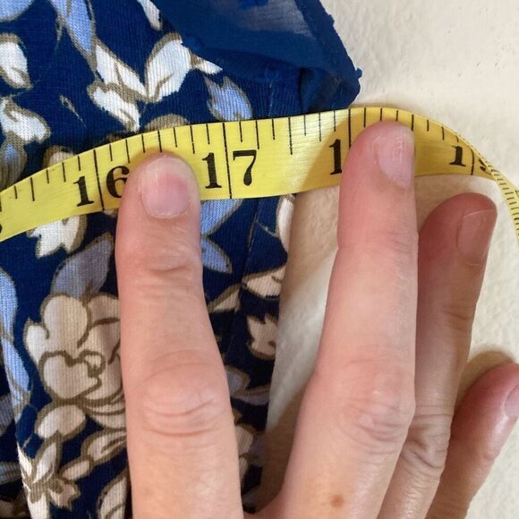 Daniel Rainn Jarra Flutter Sleeve Tassel Tie Knit Top Size Petite Small (F3) NWT - Picture 9 of 9